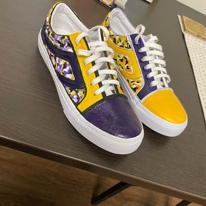 Customized Camo Laker Sneakers 💜💛